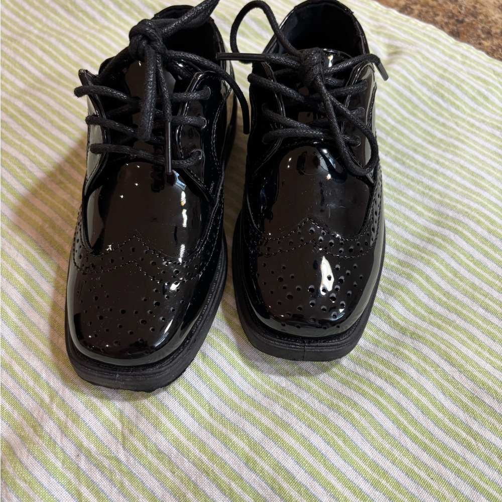 Black Patent Leather Oxford Shoes